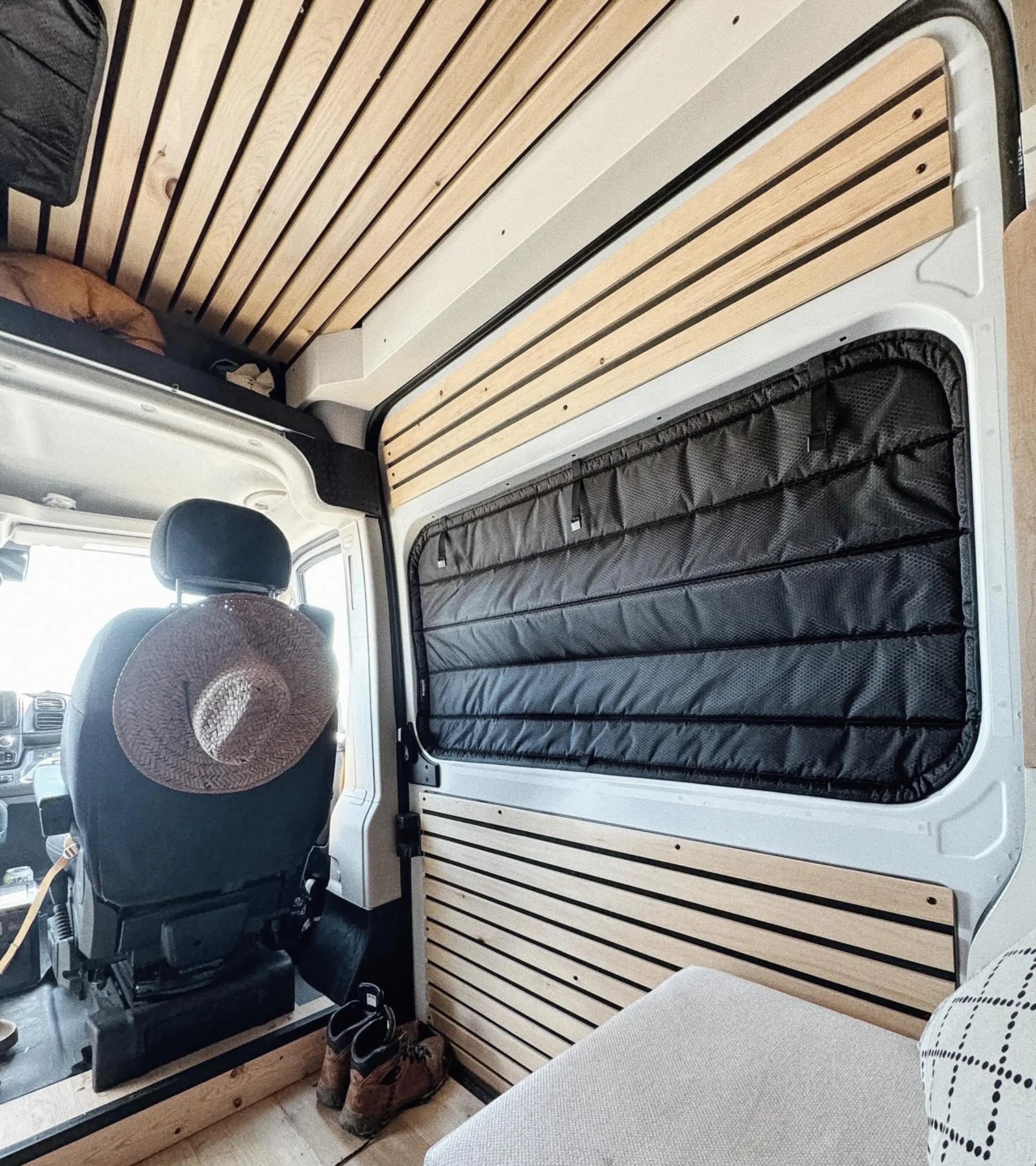 Porte coulissante Promaster