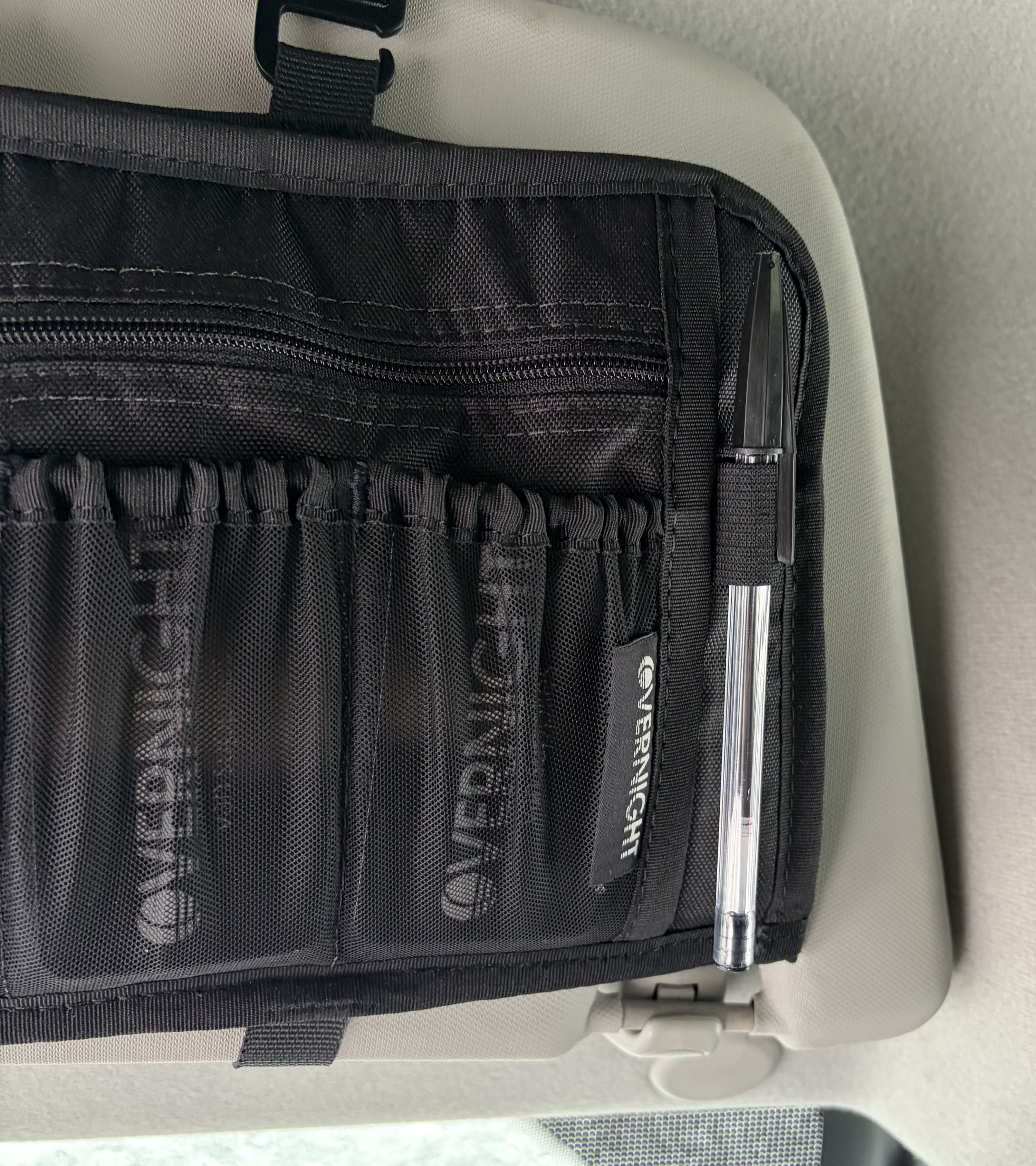 Organisateur de pare-soleil