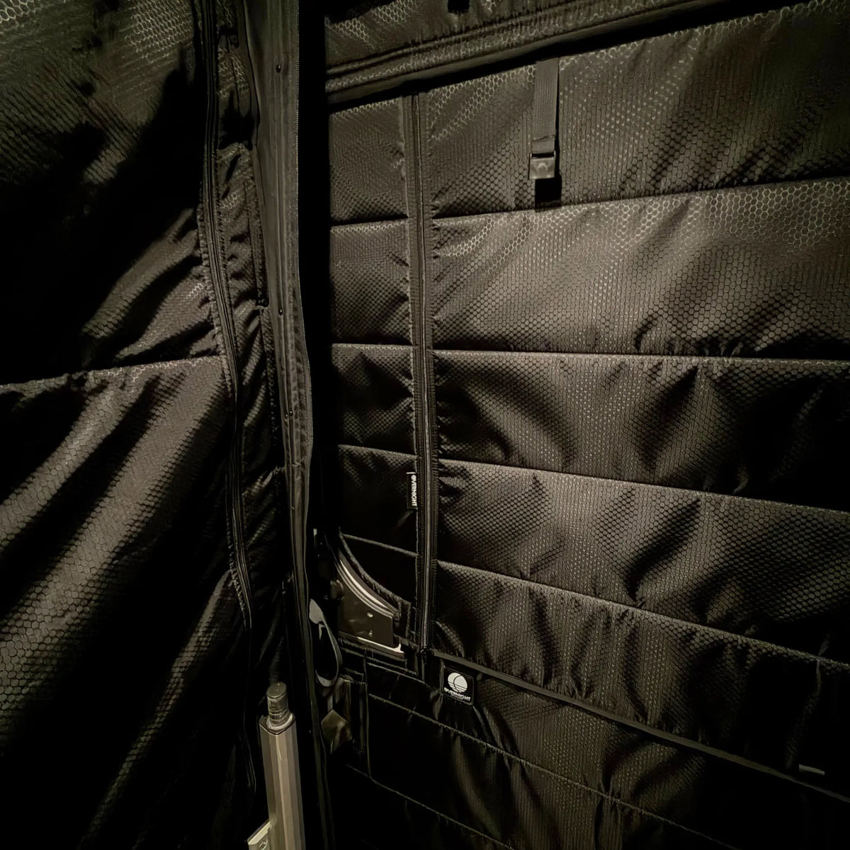 Rideau coupe-froid pour porte coulissante